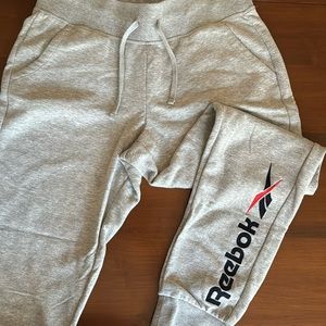 Reebok size medium sweatpants